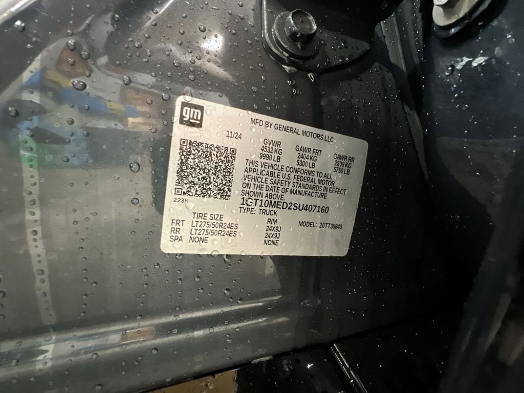 New 2025 GMC Sierra EV Denali image 34