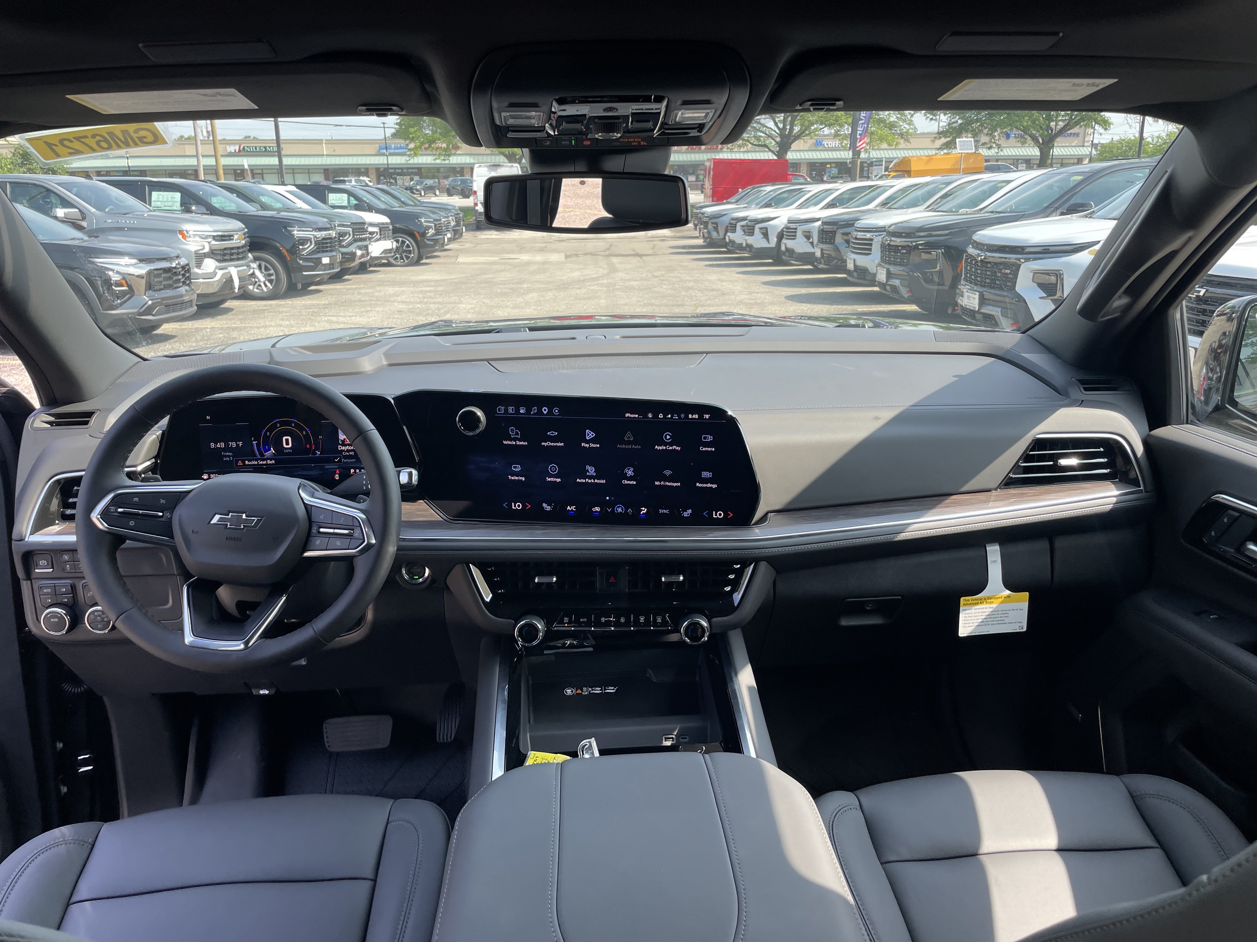 New 2026 Chevrolet Tahoe Z71 w/ Comfort Package AWD/4WD image 28