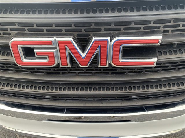 Used 2017 GMC Terrain SLE w/ Convenience Package image 28