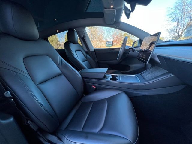 Used 2023 Tesla Model Y Long Range image 28