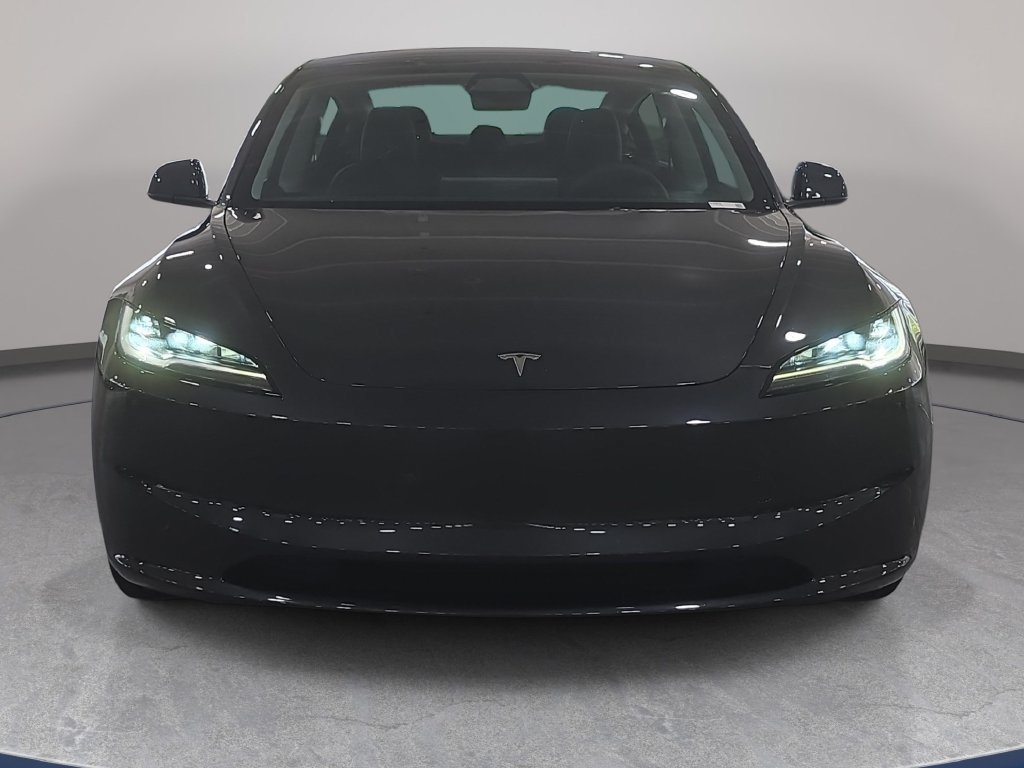 Used 2024 Tesla Model 3 Standard Range RWD image 3