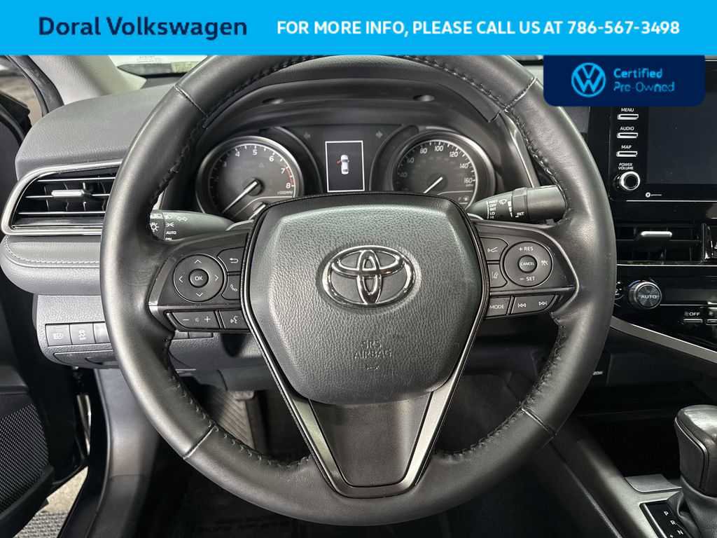 Used 2024 Toyota Camry SE image 15