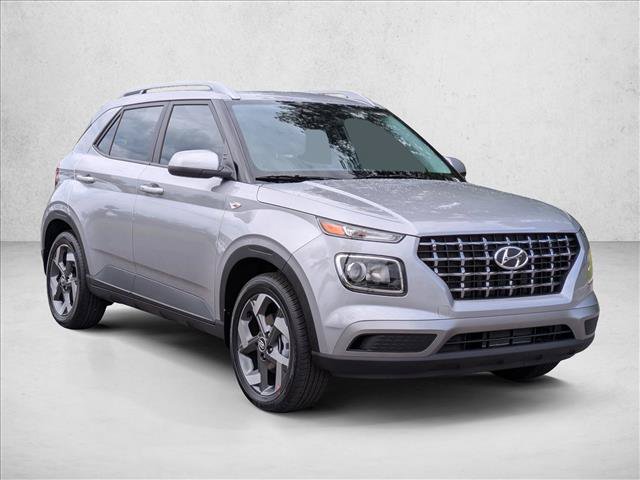 New 2026 Hyundai Venue SEL FWD image 9