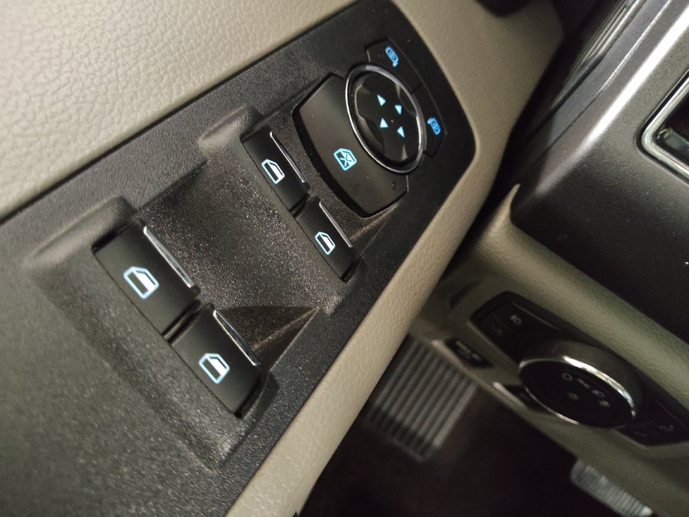 Used 2019 Ford F150 XLT w/ Equipment Group 302A Luxury RWD image 27