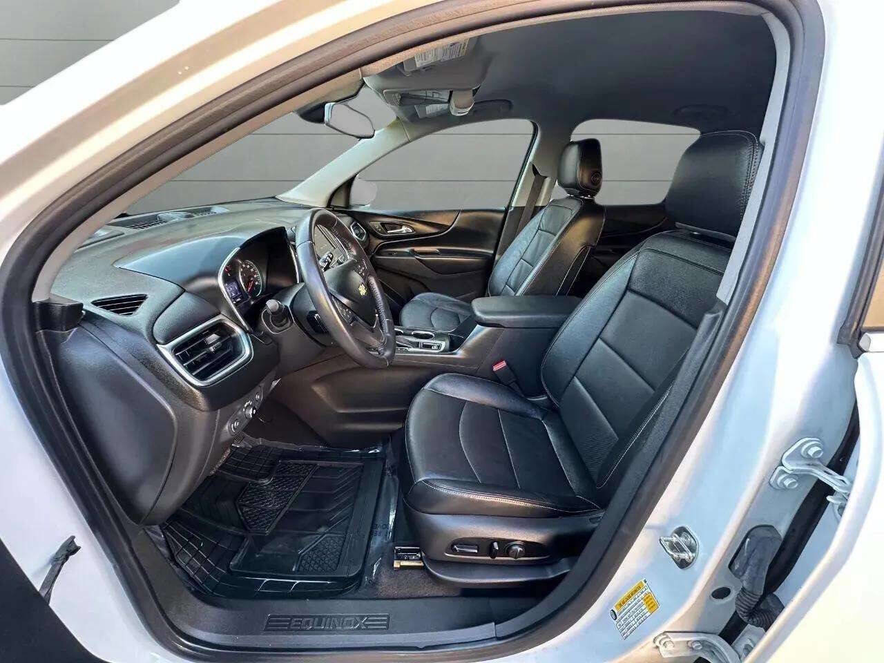 Used 2021 Chevrolet Equinox LT image 15