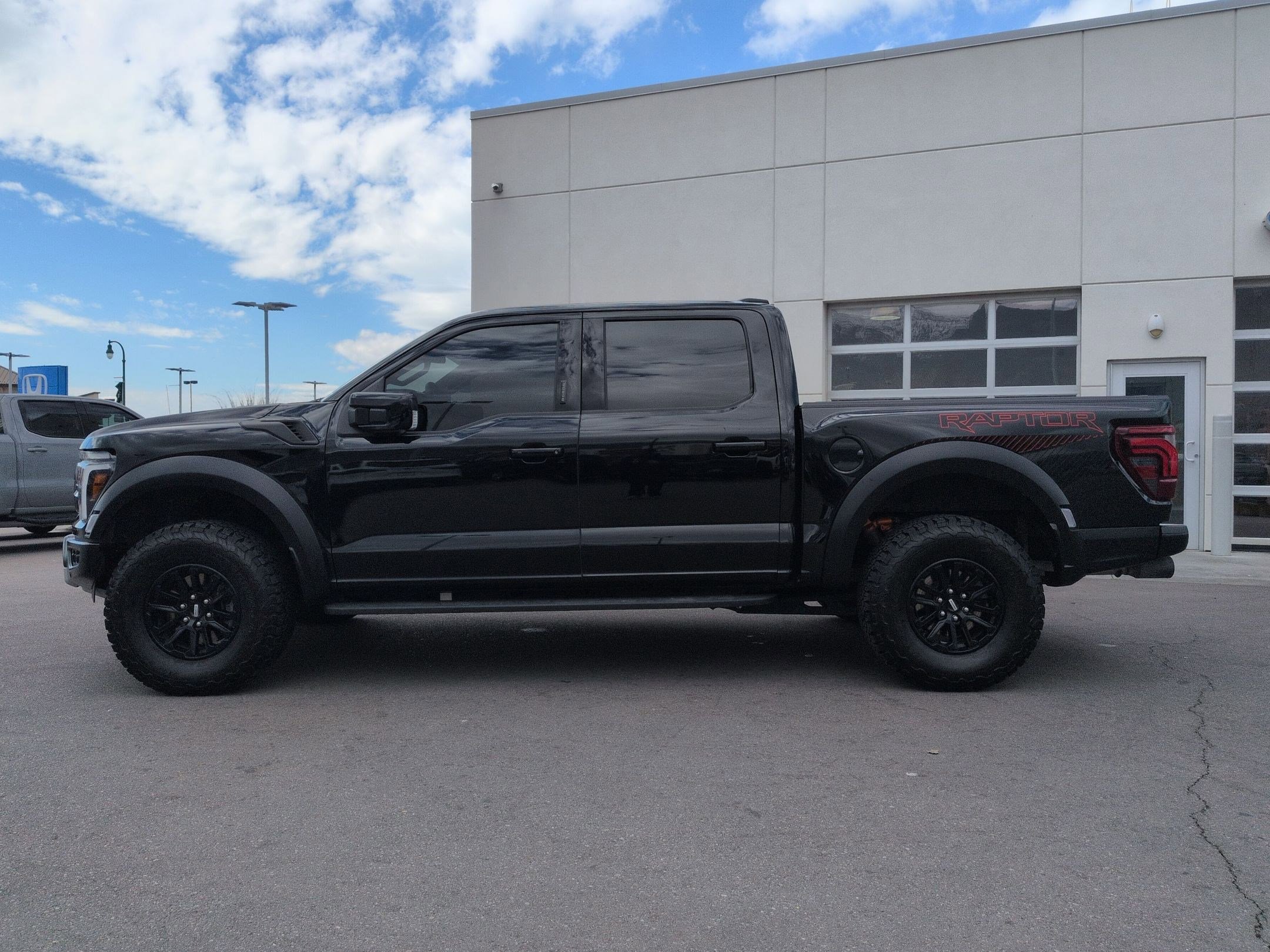 Used 2024 Ford F150 Raptor image 10