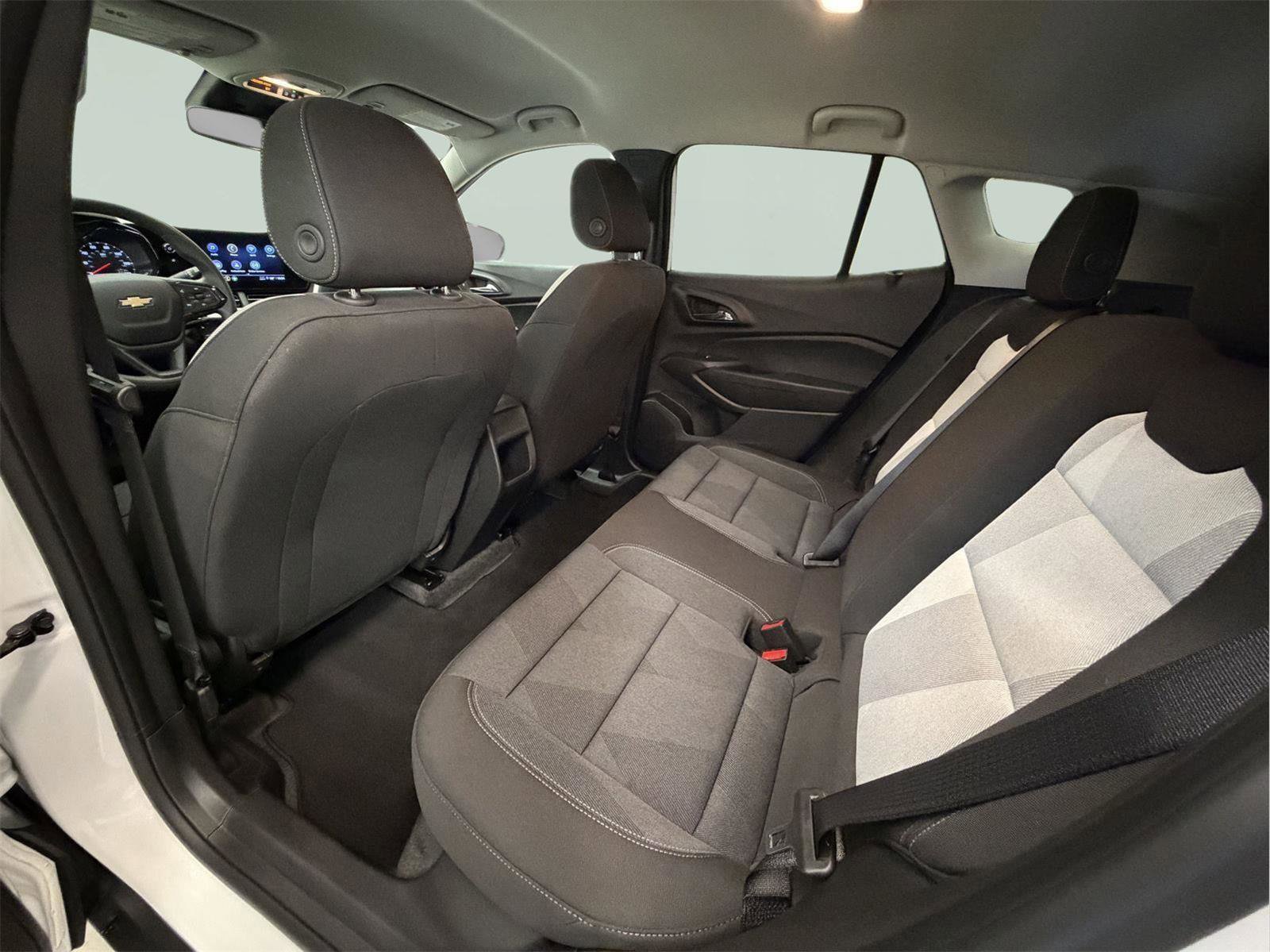 Certified 2025 Chevrolet Trax LS w/ LS Convenience Package image 23