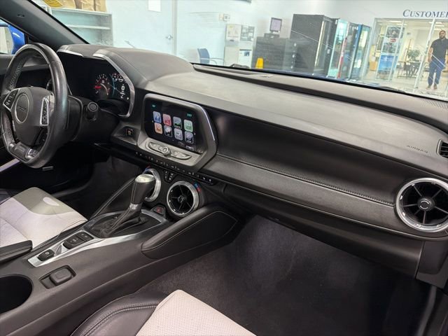 Used 2017 Chevrolet Camaro LT image 30
