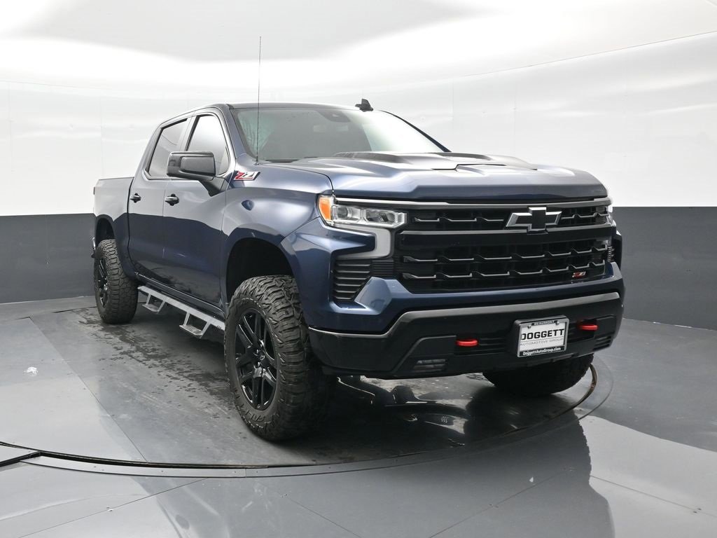 Used 2023 Chevrolet Silverado 1500 LT Trail Boss image 18