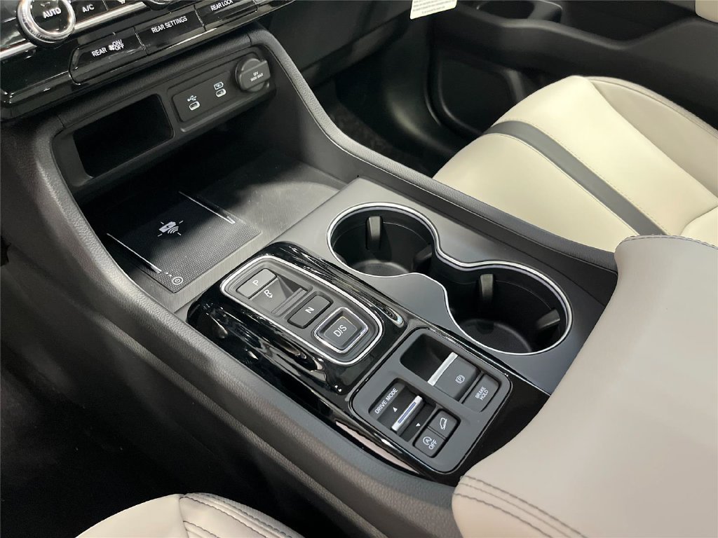 New 2026 Honda Pilot Touring image 16