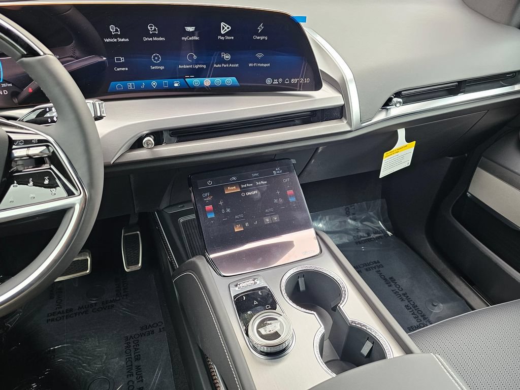 New 2027 Cadillac Vistiq Luxury AWD/4WD image 31