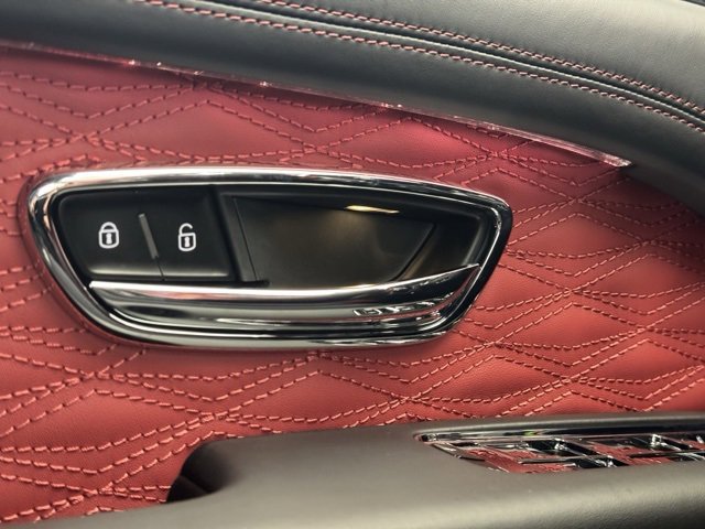 New 2026 Bentley Bentayga Speed image 13