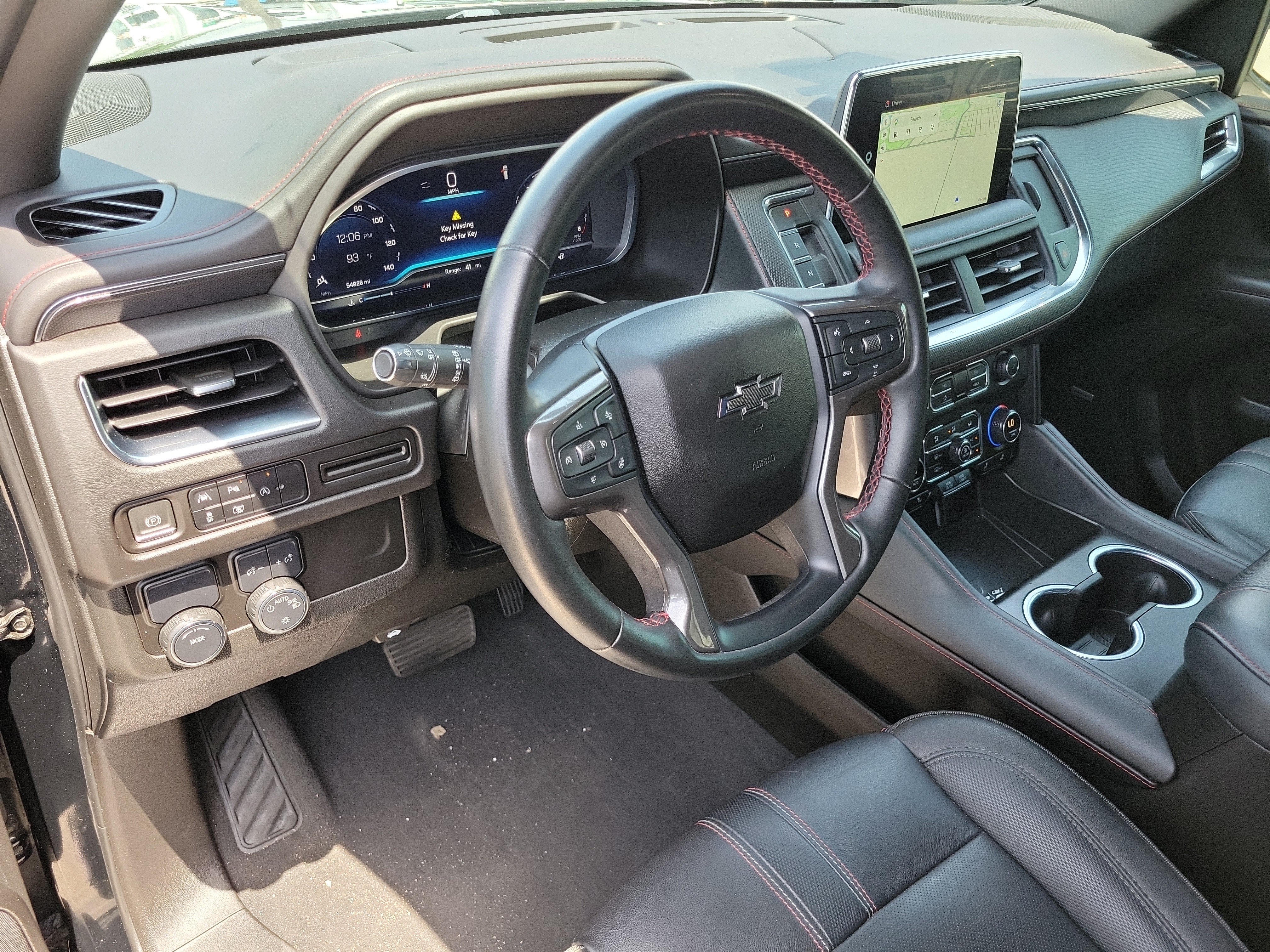 Used 2023 Chevrolet Suburban RST w/ Luxury Package RWD image 21