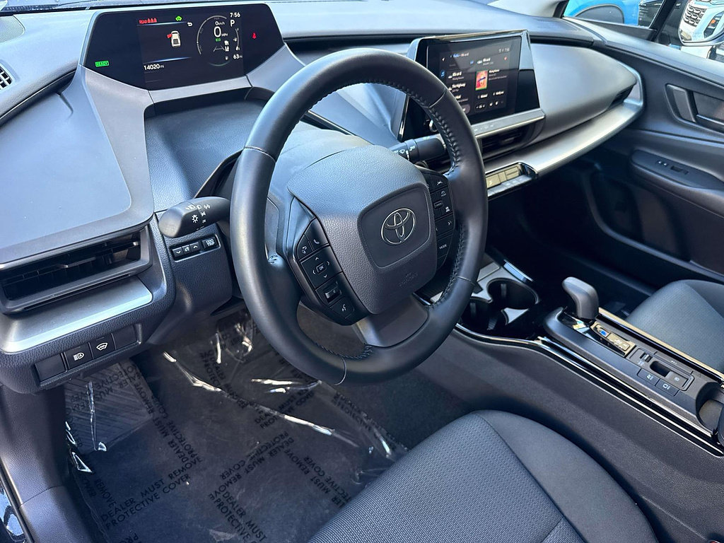 Used 2025 Toyota Prius LE FWD image 24