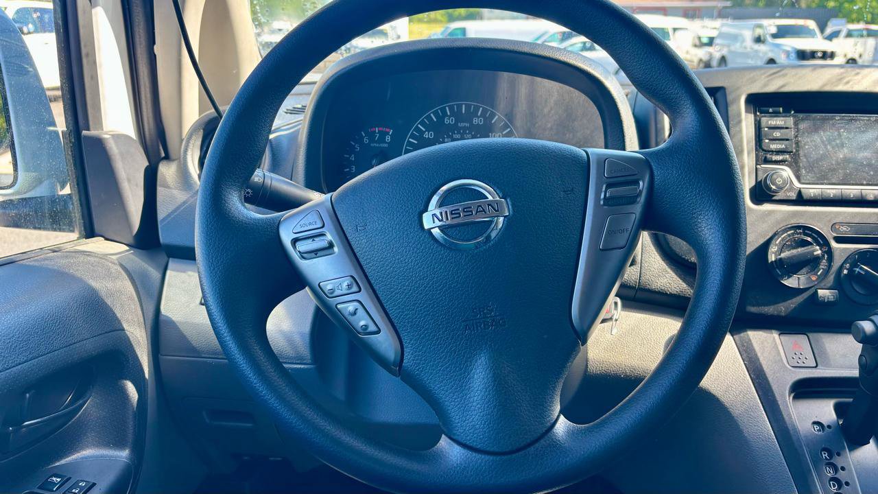Used 2018 Nissan NV200 SV FWD image 16