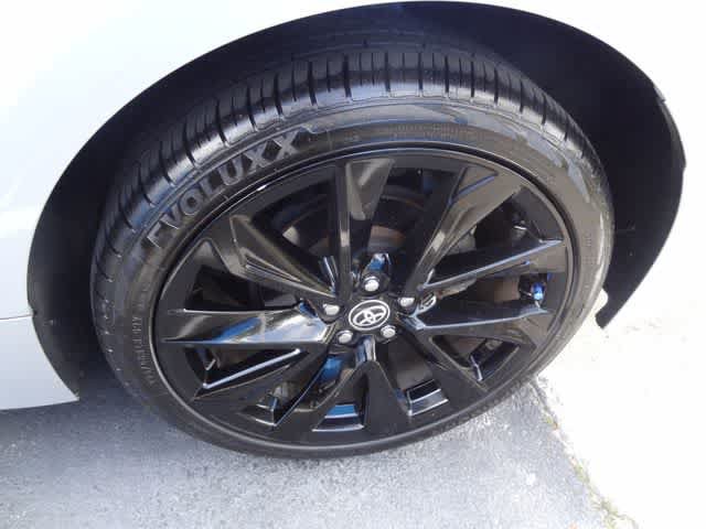 Used 2021 Toyota Corolla SE w/ Carpet Mat Package (TMS) FWD image 19
