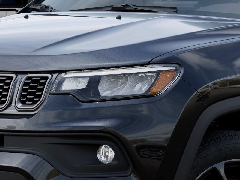 New 2026 Jeep Compass Latitude AWD/4WD image 10