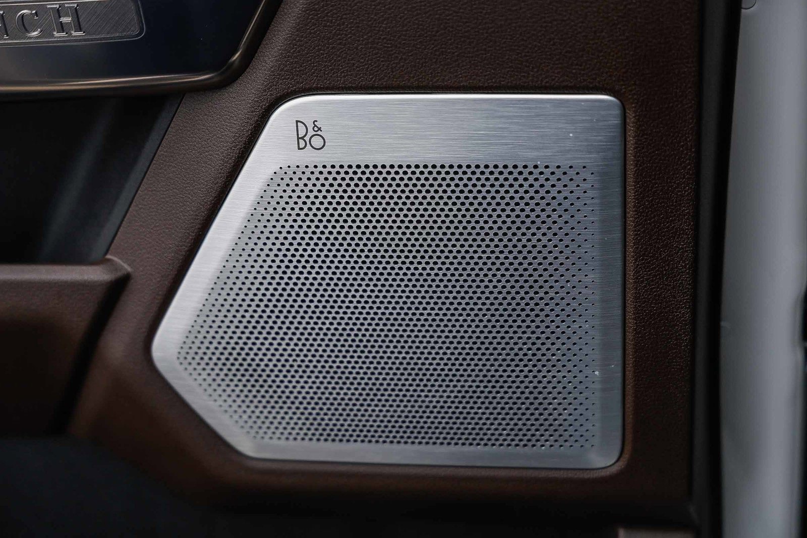 Used 2024 Ford F350 King Ranch w/ FX4 Off-Road Package image 25