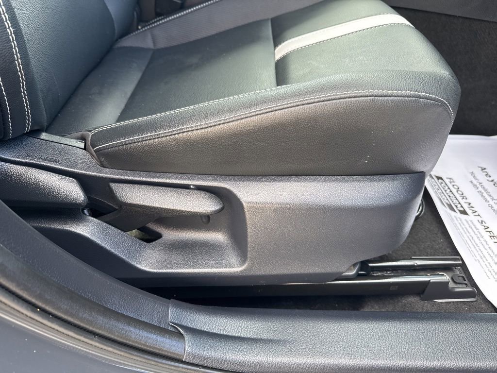 Certified 2025 Toyota Camry SE FWD image 27