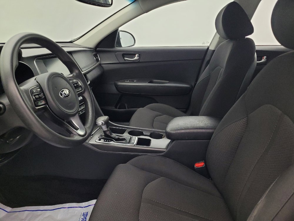 Used 2018 Kia Optima LX image 17