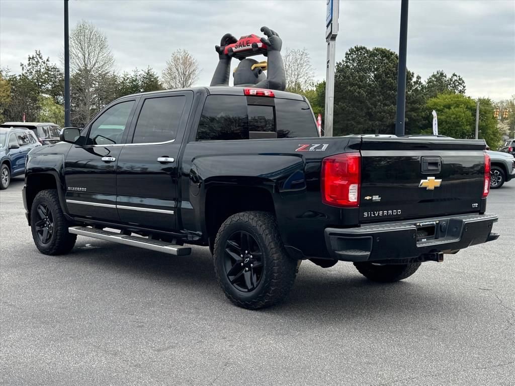Used 2018 Chevrolet Silverado 1500 LTZ Z71 w/ LTZ Plus Package AWD/4WD image 5