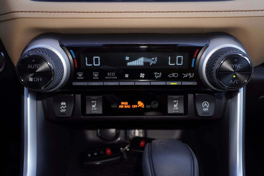 New 2025 Toyota RAV4 XLE image 15