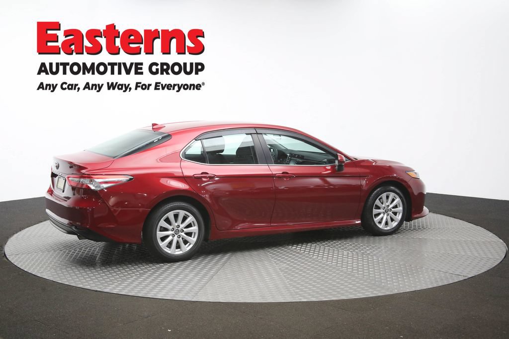Used 2019 Toyota Camry LE FWD image 40