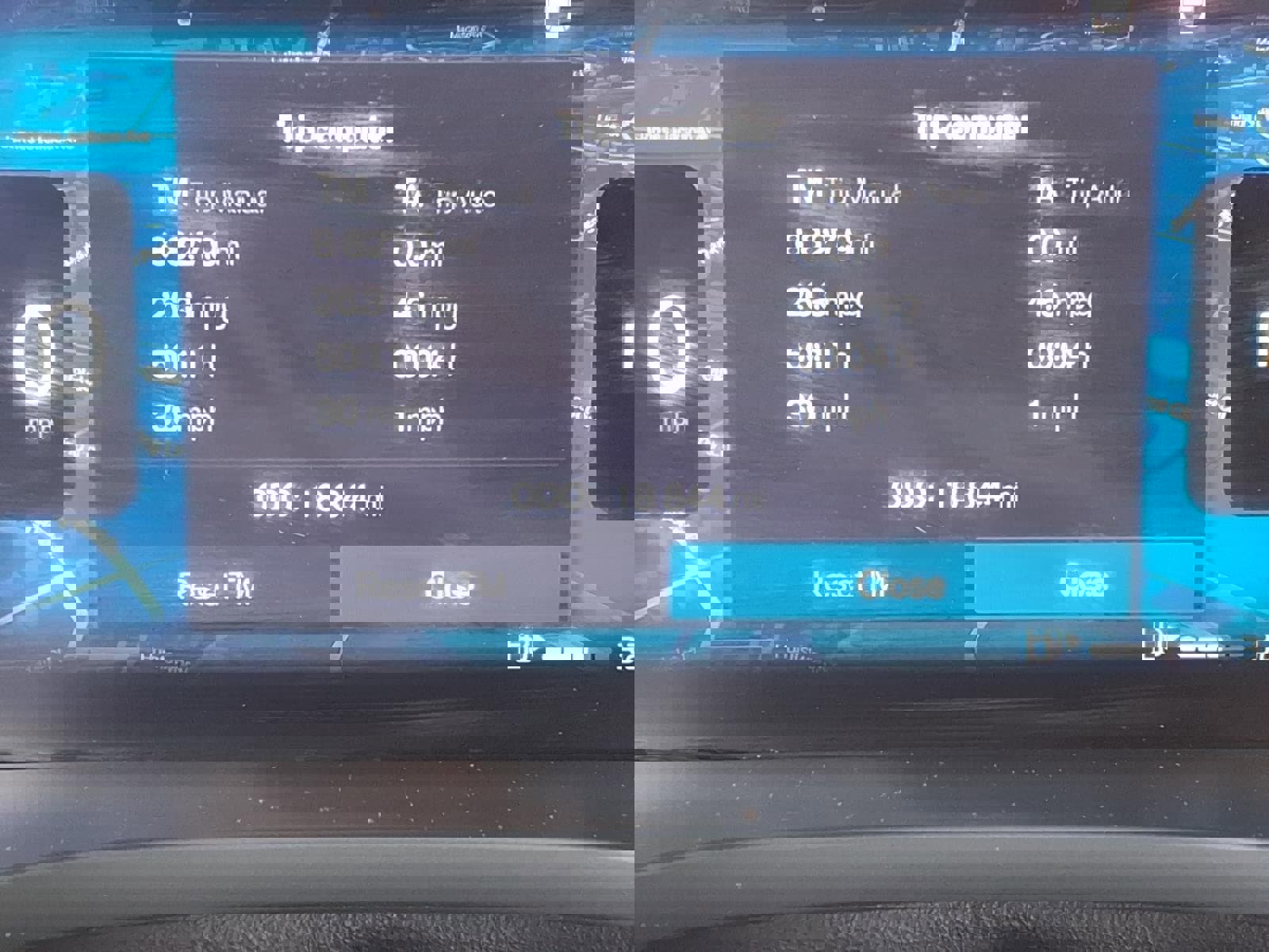 Used 2023 Volvo XC60 B5 Plus image 30