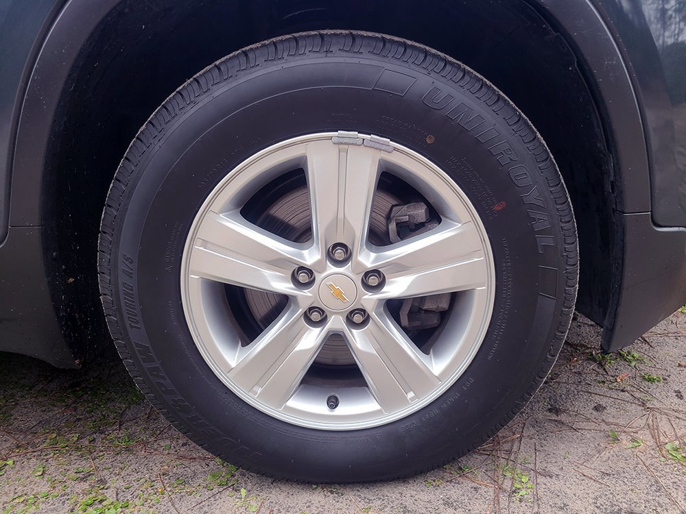 Used 2021 Chevrolet Trax LT w/ LT Convenience Package image 9