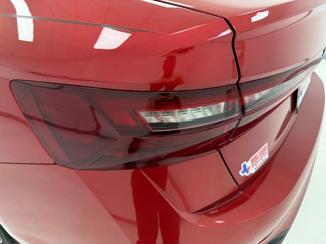 Used 2025 Volkswagen Jetta SE FWD image 36