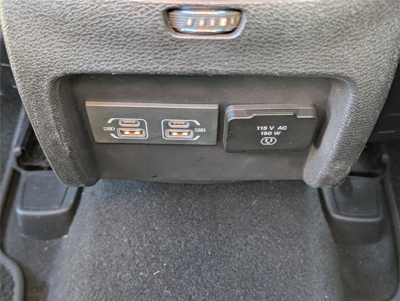 Used 2021 Jeep Cherokee Latitude Lux 80th Anniv w/ Quick Order Package 26U 80TH image 11