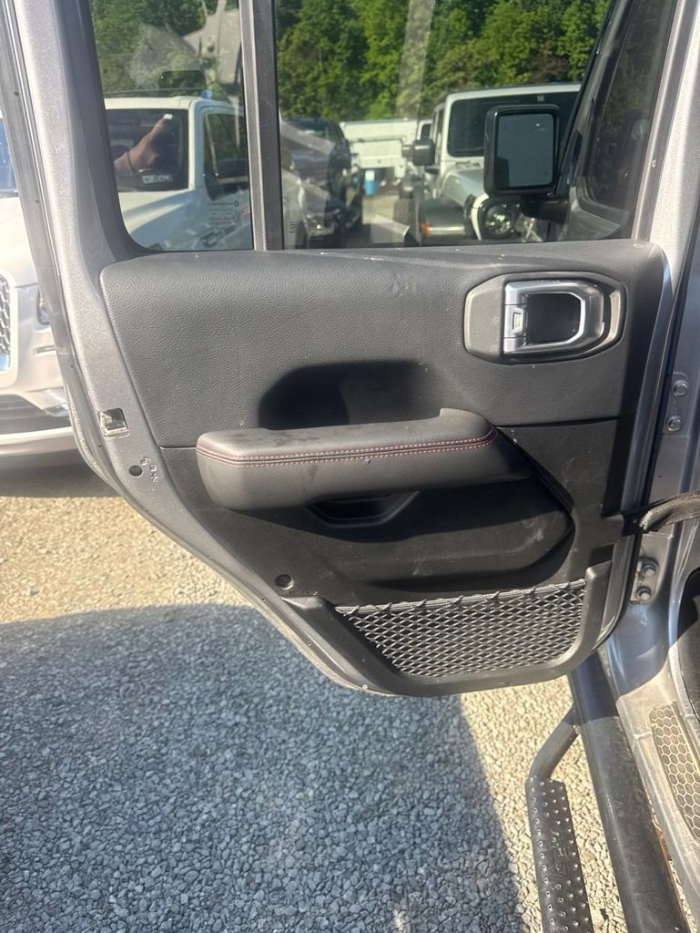 Used 2019 Jeep Wrangler Unlimited Rubicon AWD/4WD image 14
