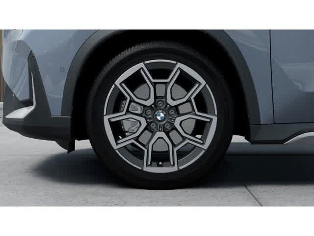 New 2026 BMW X1 xDrive28i w/ Technology Package AWD/4WD image 7