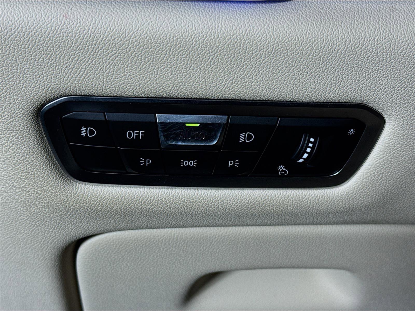 Used 2021 BMW X5 xDrive40i image 11