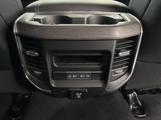 New 2026 RAM 2500 Laramie w/ Night Edition AWD/4WD image 30