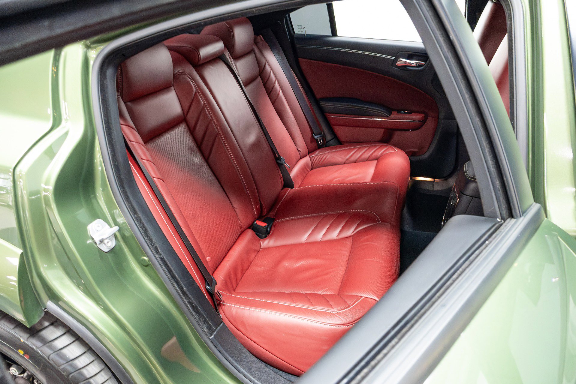 Used 2021 Dodge Charger SRT Hellcat image 32
