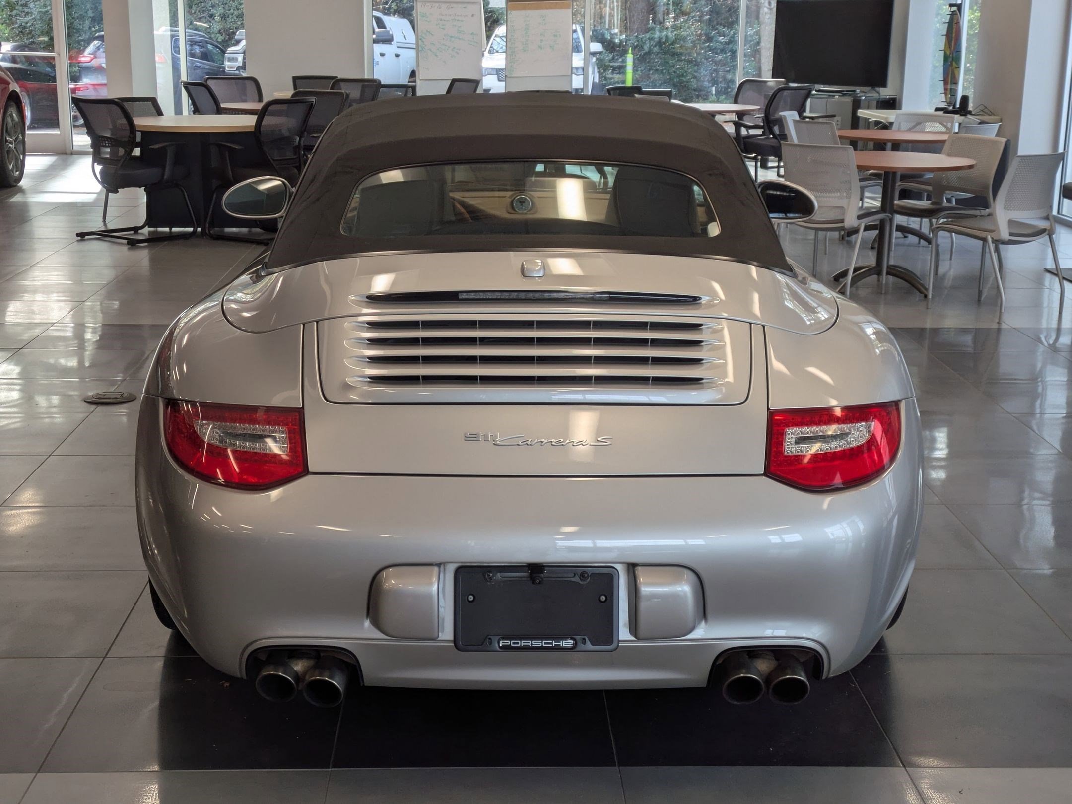 Used 2009 Porsche 911 Carrera S image 6