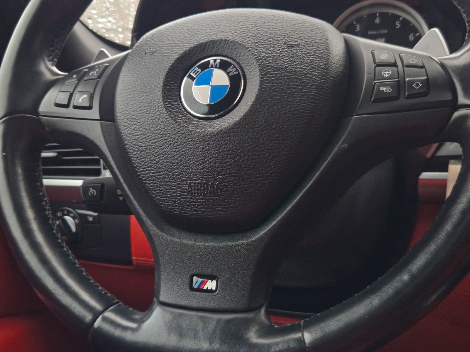 Used 2013 BMW X5 M image 31