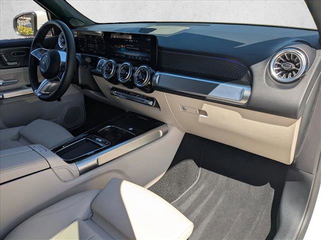 Used 2025 Mercedes-Benz GLB 250 GLB 250 image 21