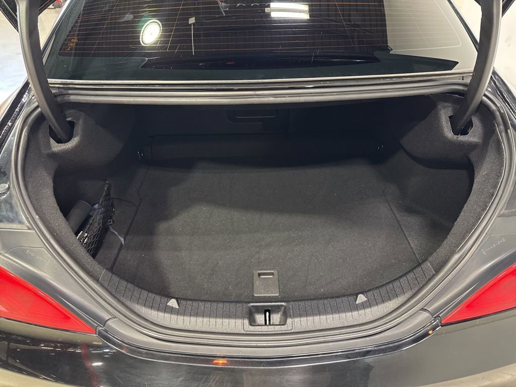 Used 2018 Mercedes-Benz CLA 250 4MATIC image 35