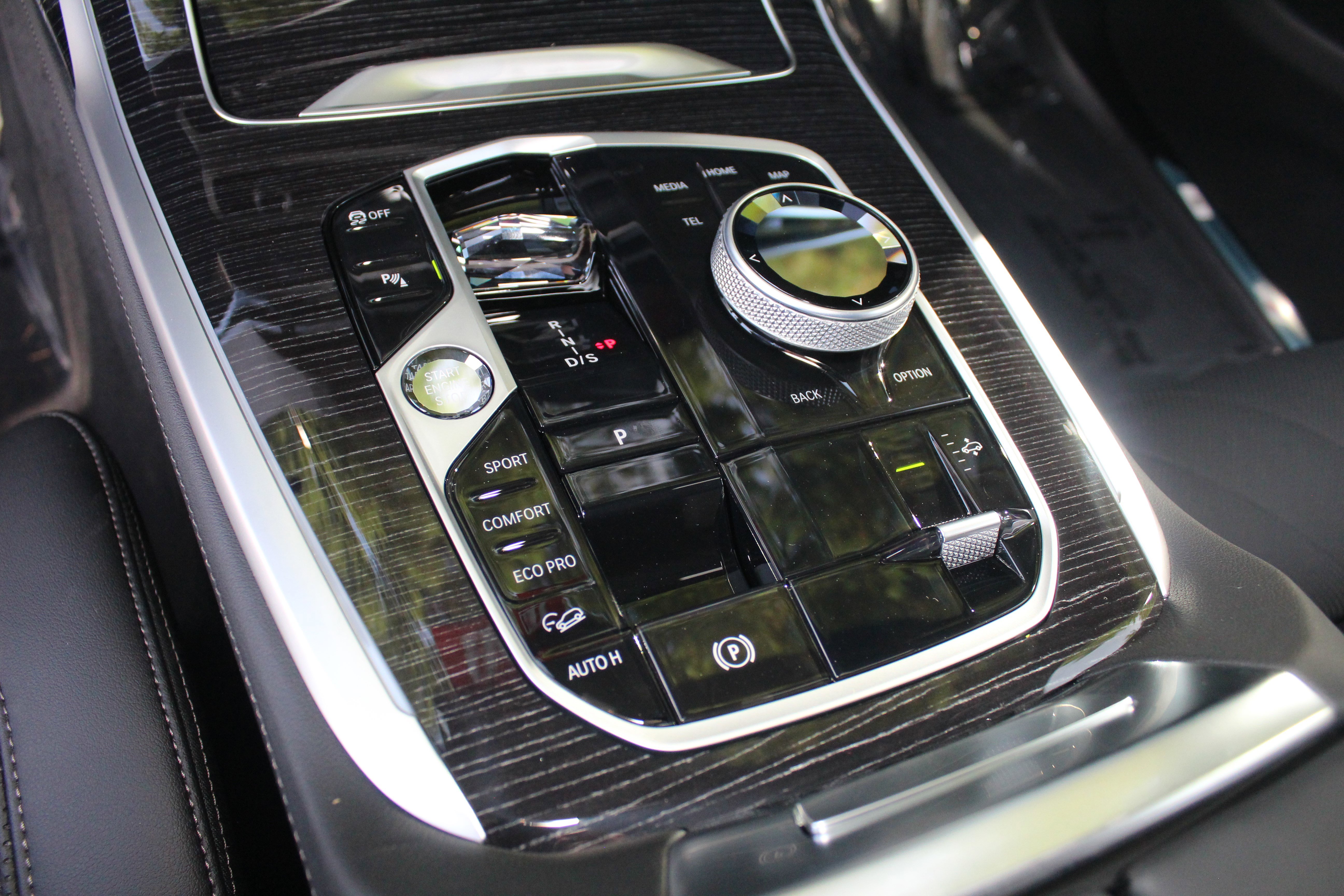 New 2026 BMW X7 xDrive40i w/ Executive Package image 13