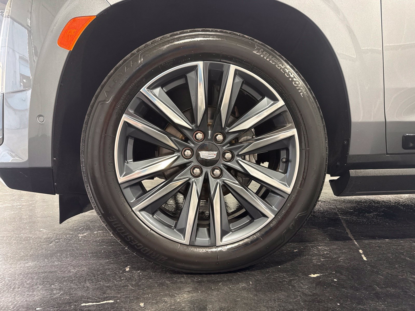 Used 2021 Cadillac Escalade Sport w/ Driver Assist Tech Package AWD/4WD image 6