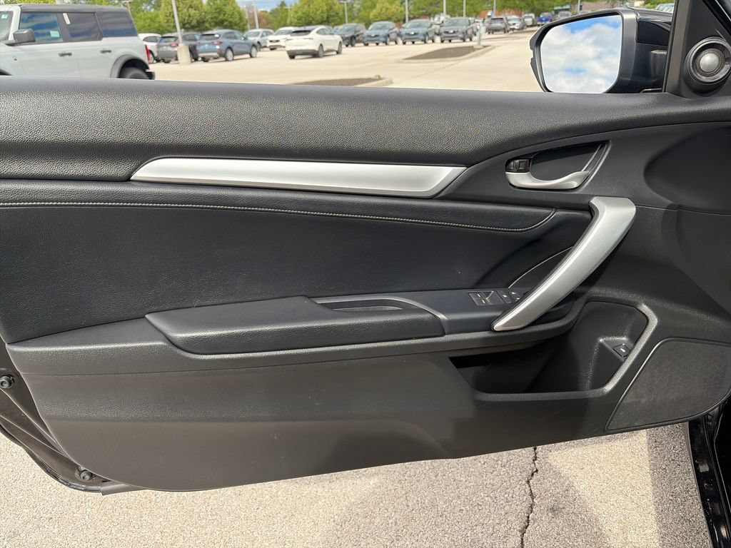 Used 2020 Honda Civic Touring image 15
