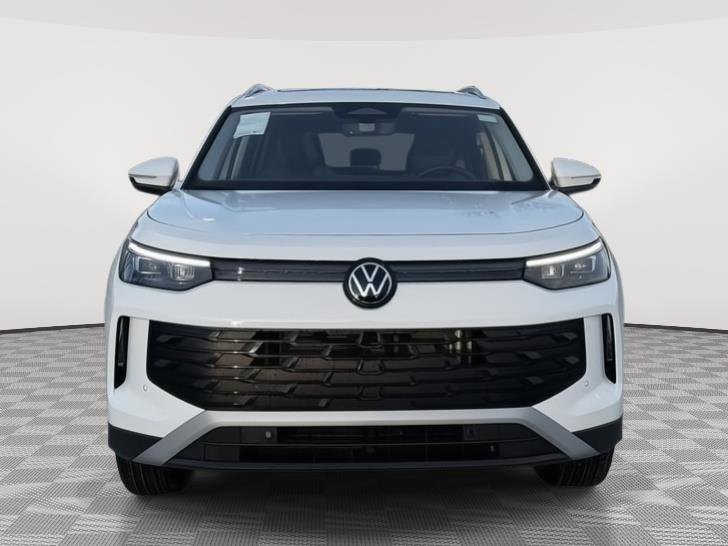 New 2026 Volkswagen Tiguan SE image 8