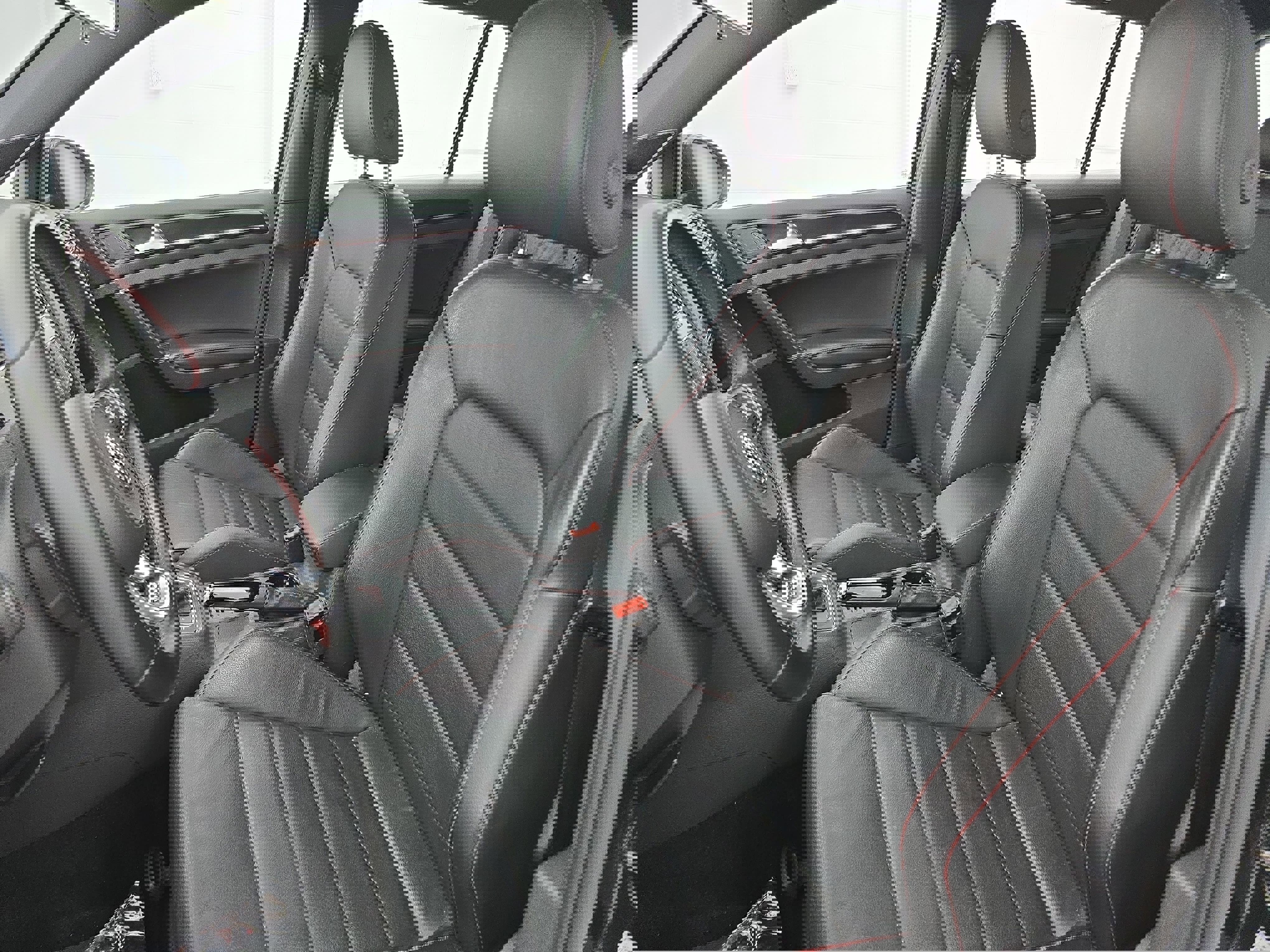 Used 2017 Volkswagen GTI SE FWD image 14