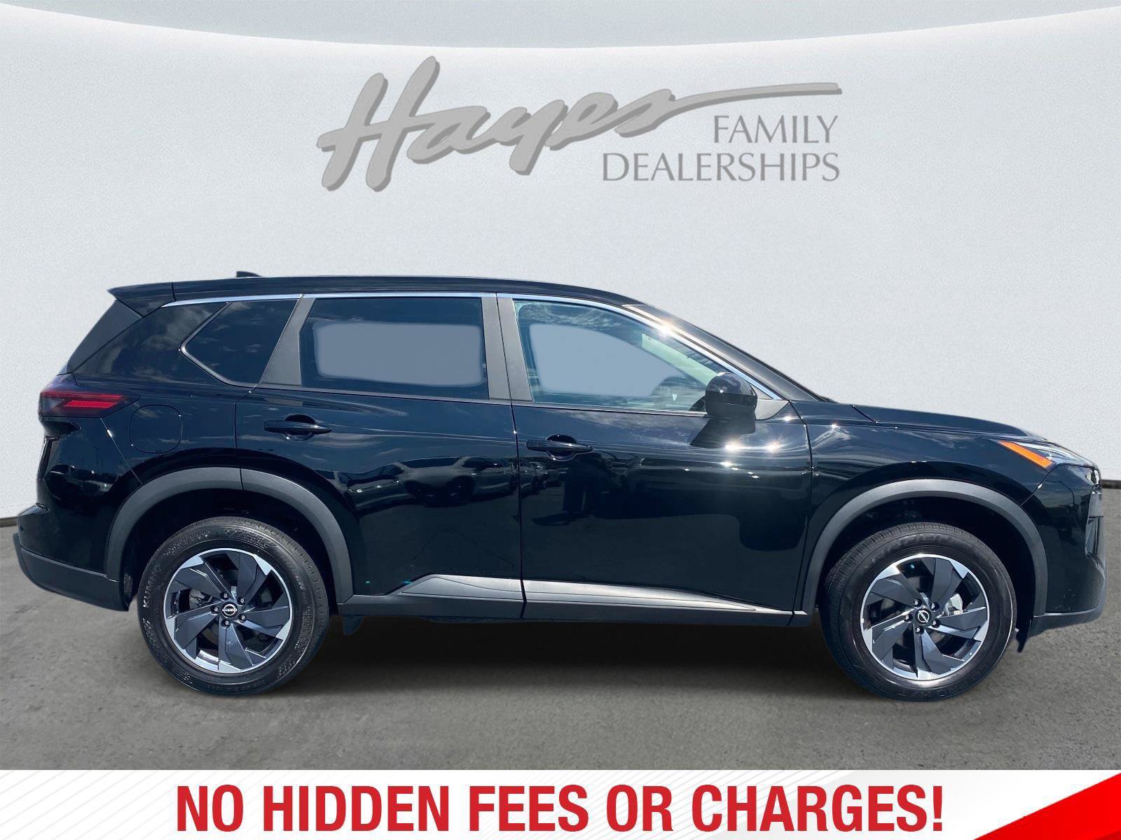 Used 2025 Nissan Rogue SV FWD image 2