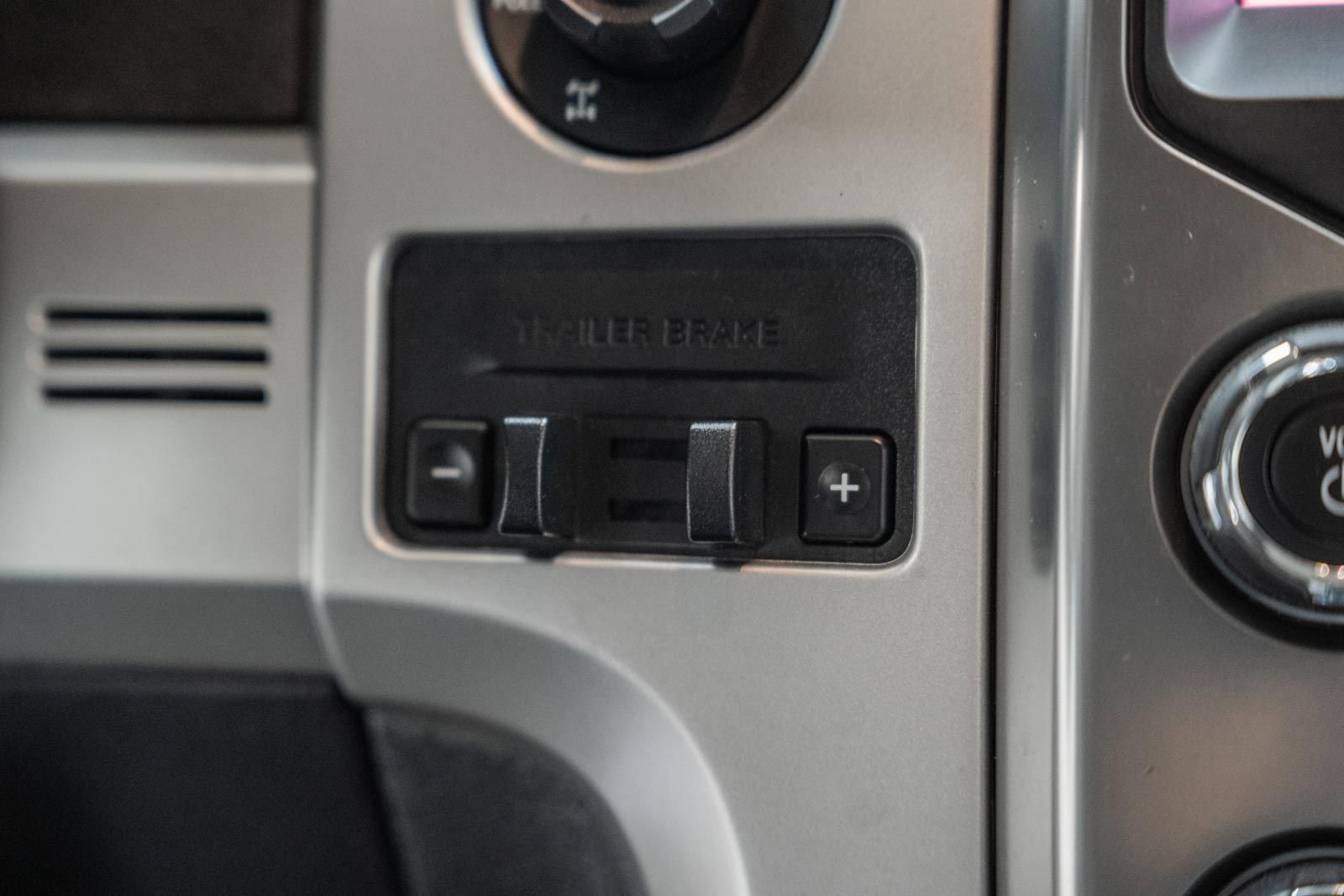 Used 2013 Ford F150 FX4 w/ Luxury Equipment Group image 29