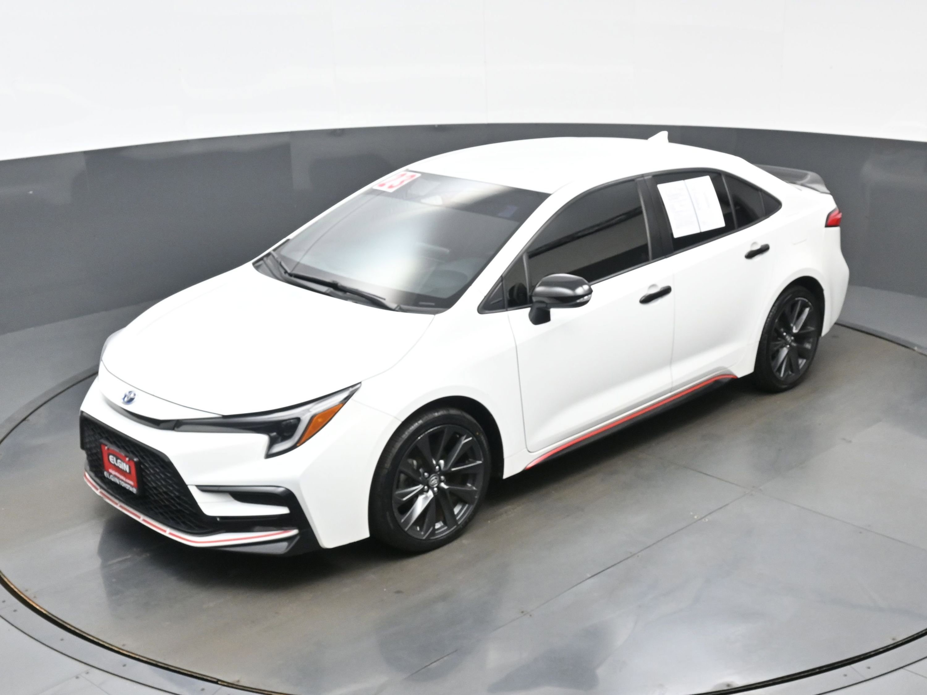 Used 2023 Toyota Corolla SE FWD image 35