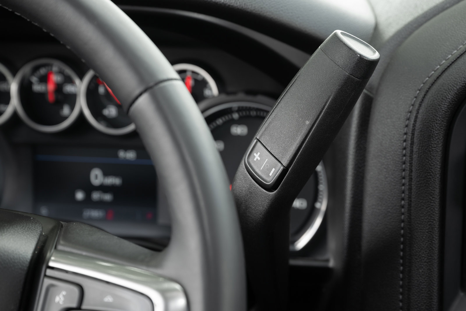 Used 2021 Chevrolet Silverado 1500 LT image 30