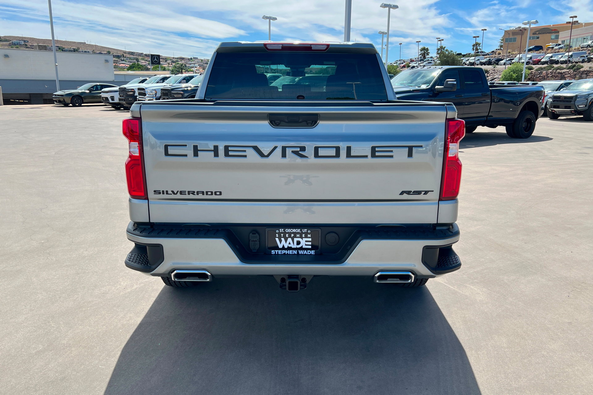 New 2026 Chevrolet Silverado 1500 RST w/ Z71 Off-Road Package AWD/4WD image 5